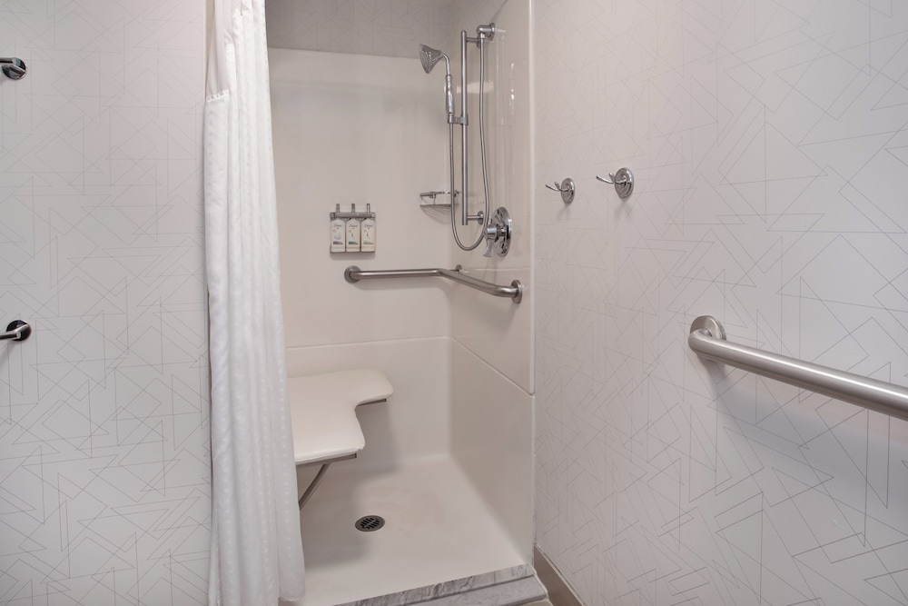 Holiday Inn Express Flagstaff by IHG - photo 11