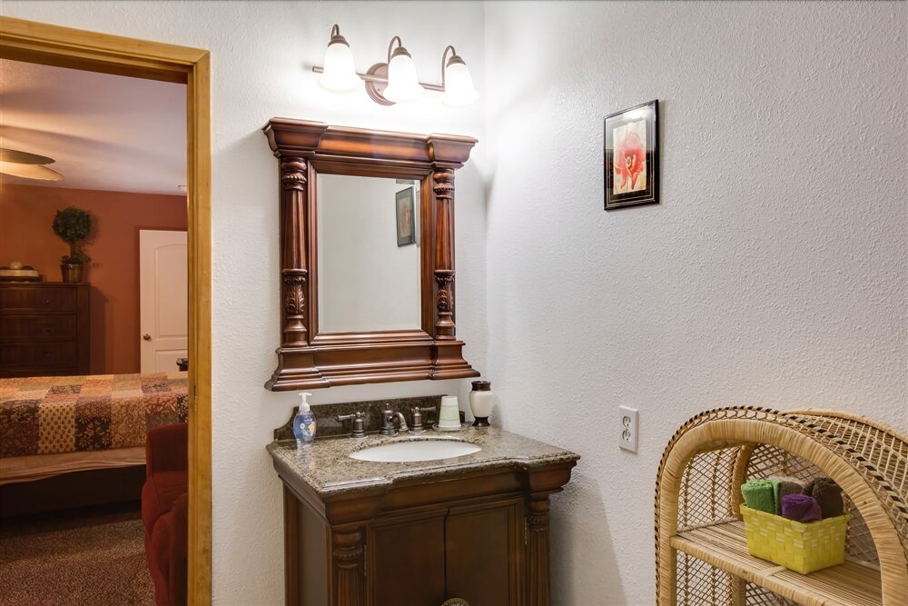 Dream Manor Inn - photo 33
