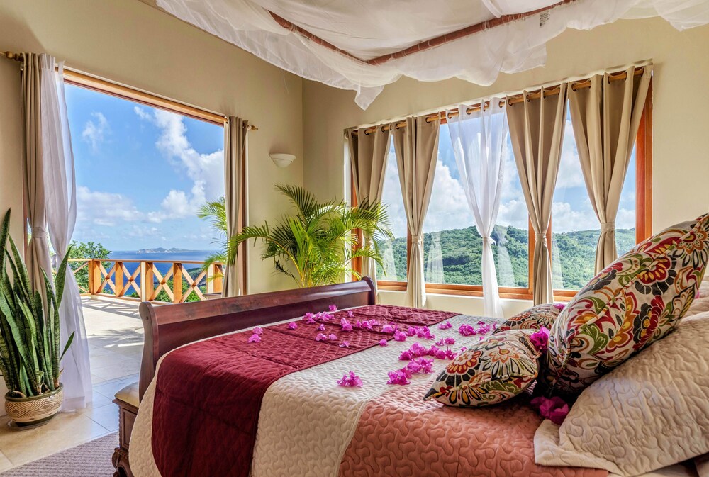 Sadewa Villa — 4-Star Luxury Hotel in Port Elizabeth, Saint Vincent and the Grenadines