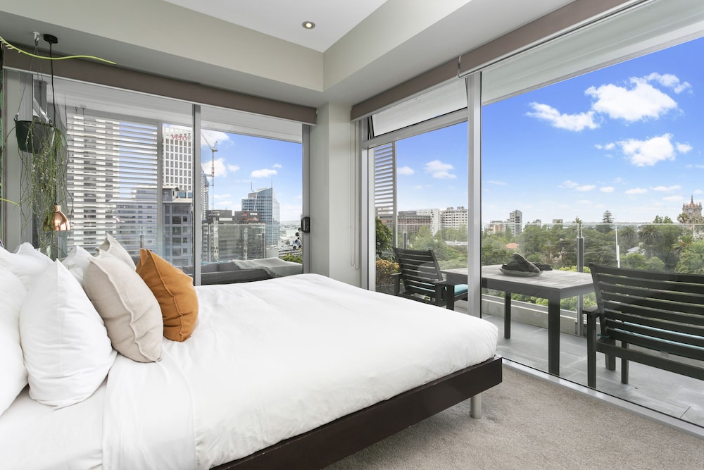 Urban Serenity near Albert Park — 4-Star Luxury Hotel in Auckland, New Zealand