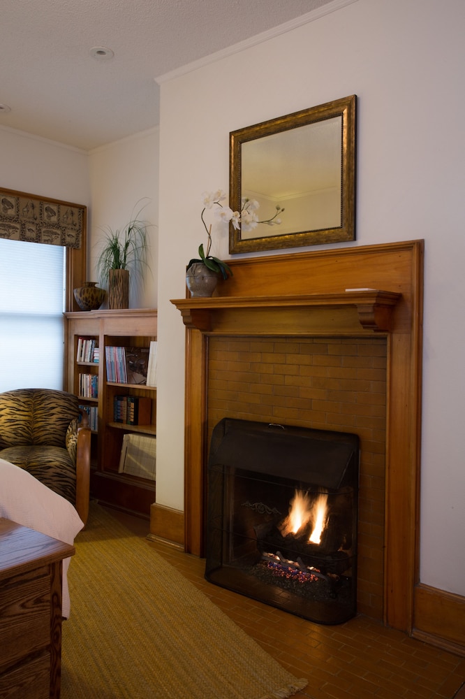 Stewart Inn - photo 8
