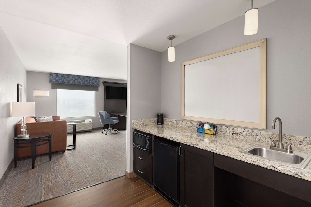 Hampton Inn & Suites Douglas - photo 10