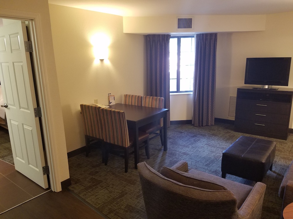 Staybridge Suites Cincinnati North by IHG - photo 11