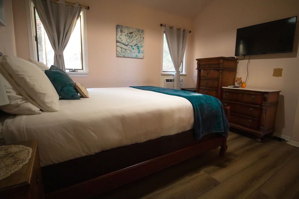 Tucker Peak Lodge - photo 15