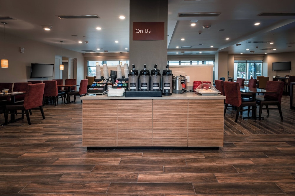 TownePlace Suites Toledo Oregon - photo 35