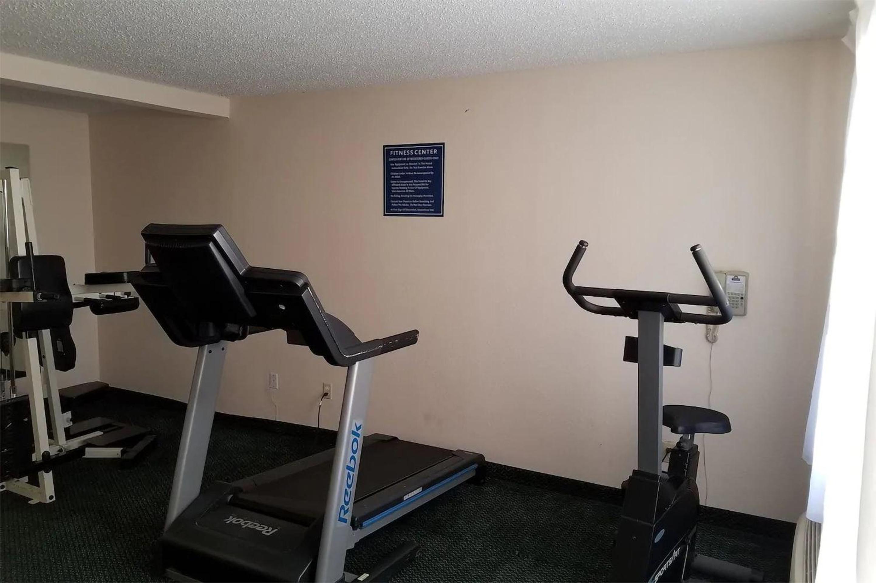 Sky Palace Inn & Suites Wichita East - photo 13