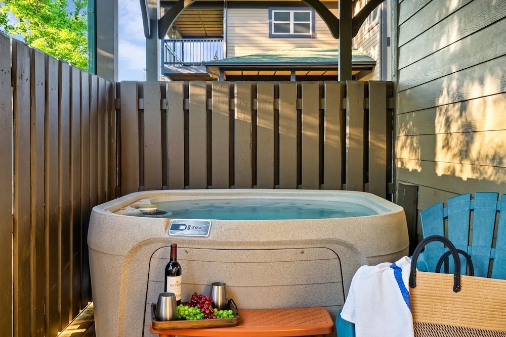 Hummingbird Hill Vista Pool HotTub View - photo 52