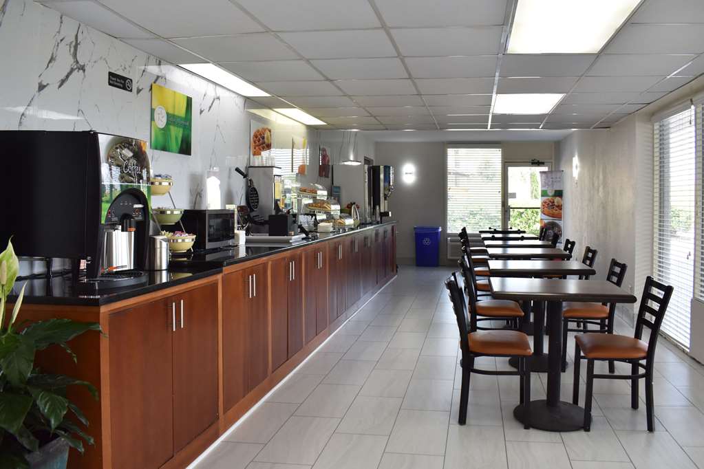 Quality Inn Manning I 95 - photo 21