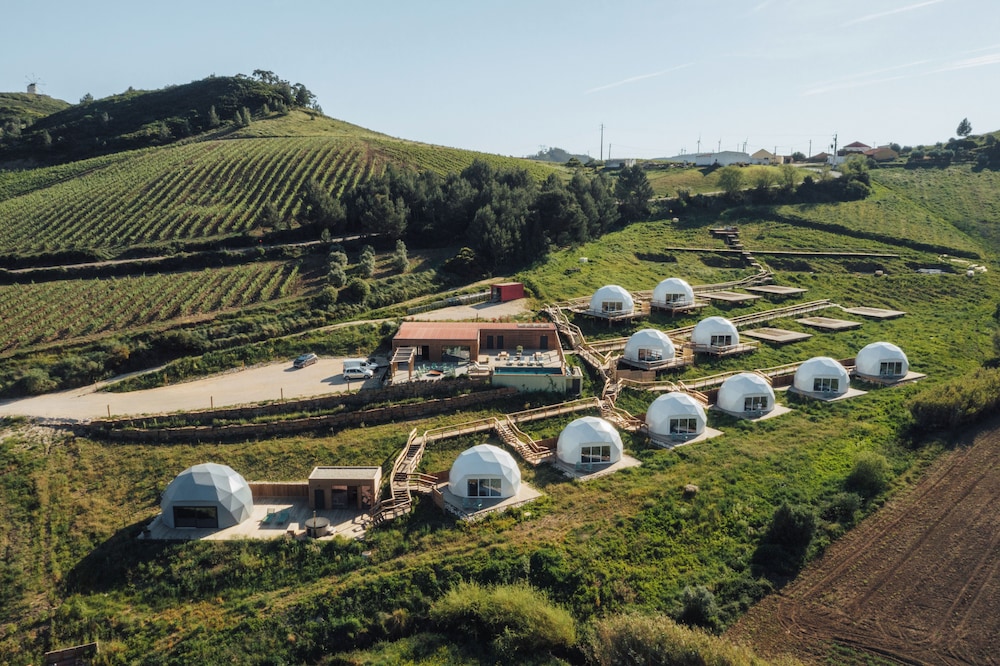 Sóis Montejunto Eco Lodge — 4-Star Luxury Hotel in Alenquer, Portugal