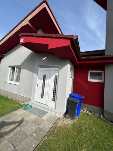 apartman pri X Bionic Sphere Samorin s bazenom in Unknown City, Slovakia