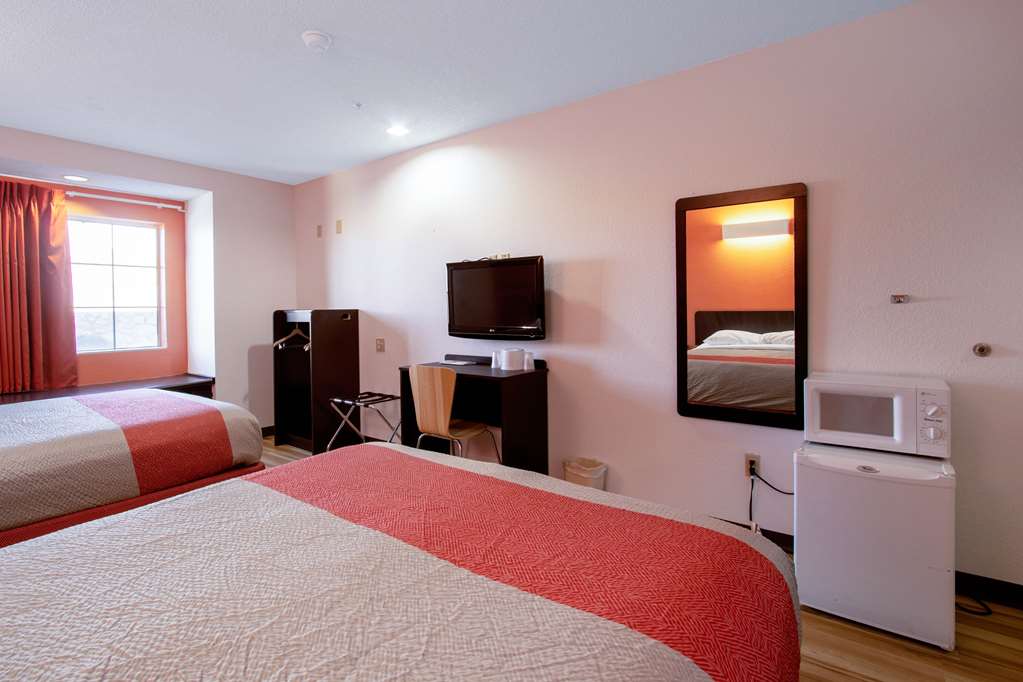 Motel 6 El Paso TX Southeast - photo 7