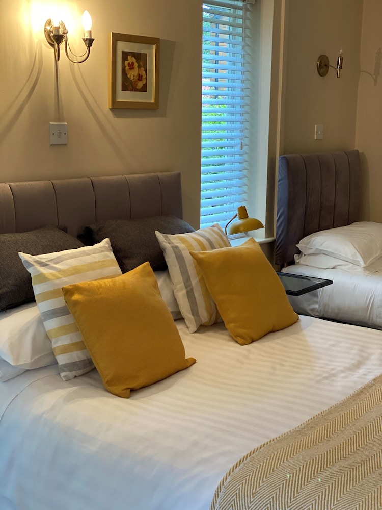 Castle View Hotel — Chepstow — photo 3