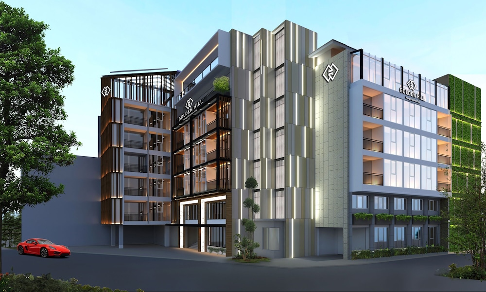 Golden Hill by Golden Tulip in Batu, Indonesia