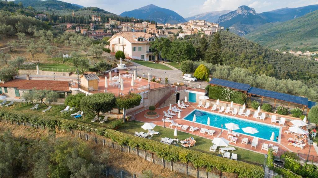 Hotel Villa De Santis — hotel in Montefranco