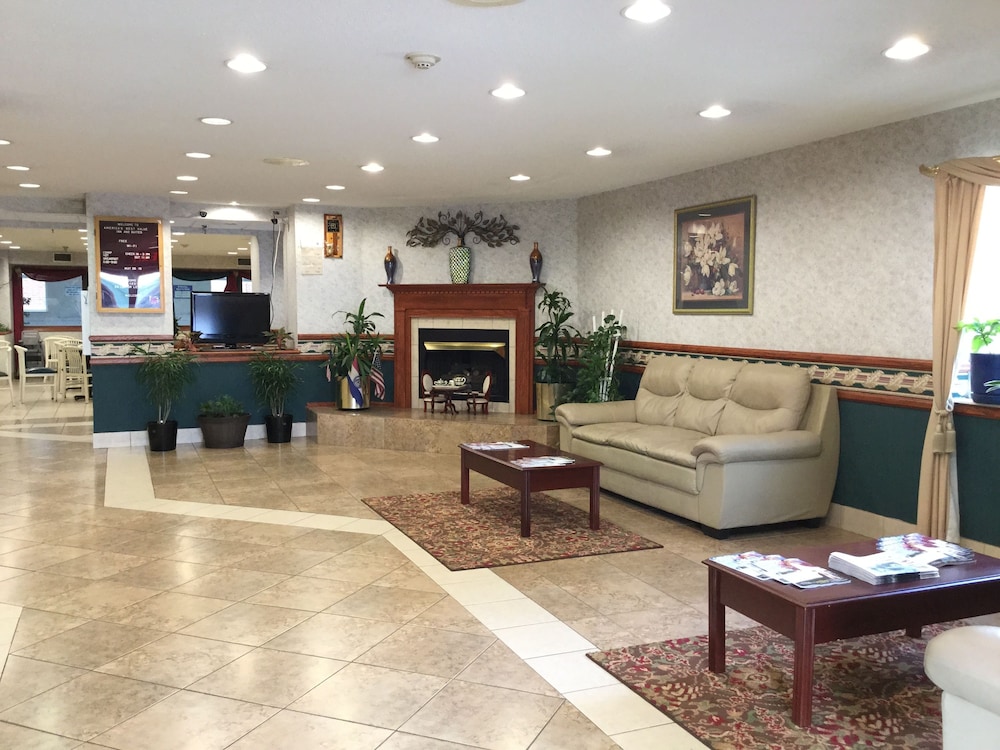 Americas Best Value Inn & Suites St. Louis St. Charles Inn - photo 7