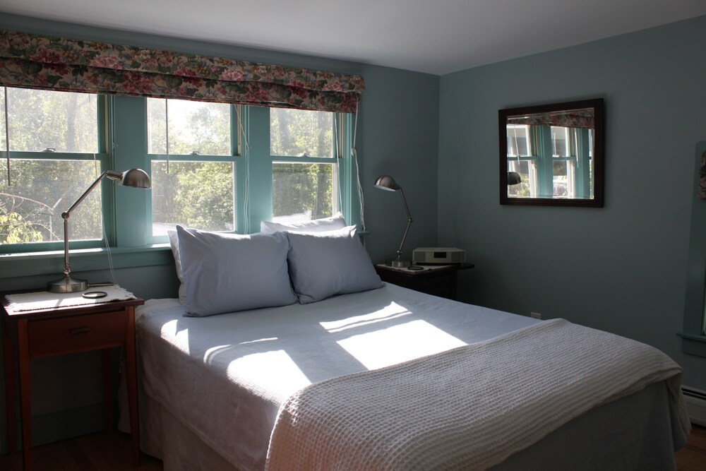 Chatham Guest Rooms - photo 23