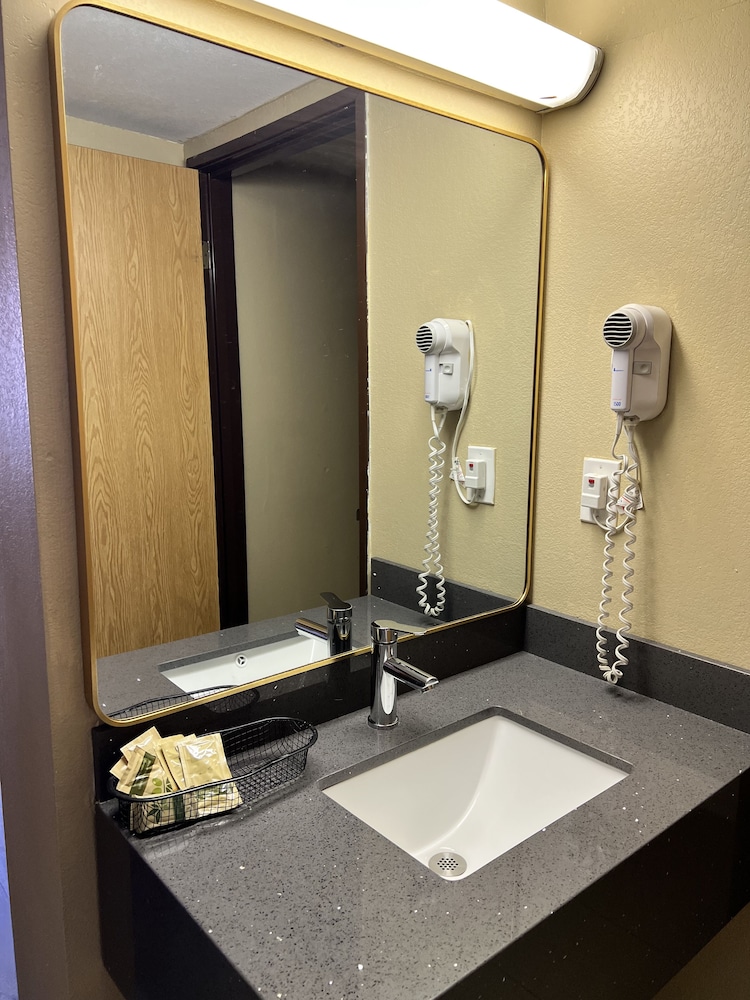 Highland Inn - photo 19