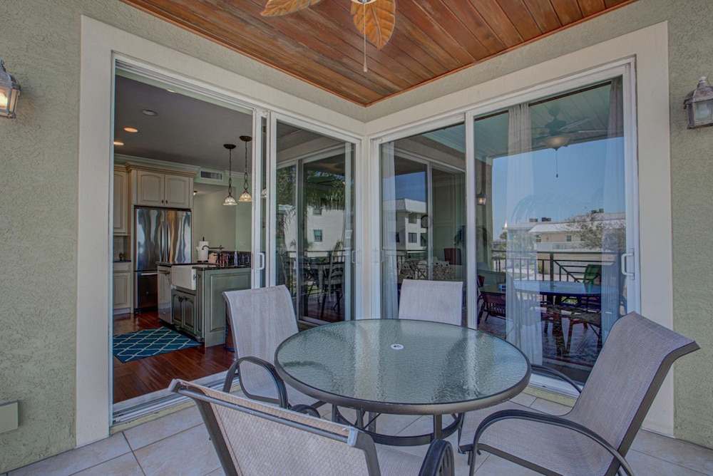 Anna Maria Island Beach Palace - photo 36