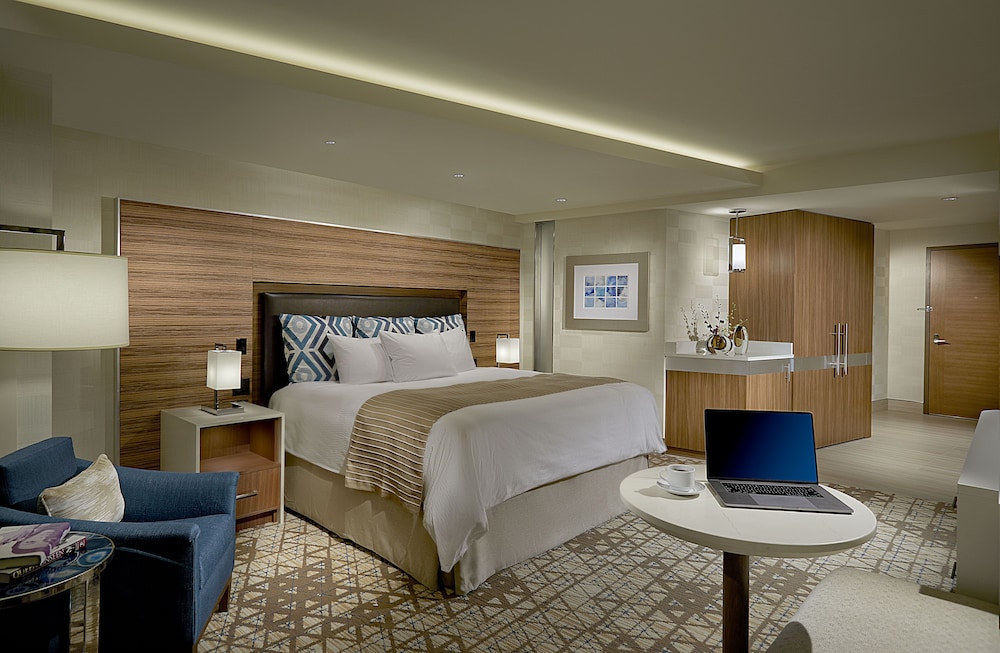 Seminole Hard Rock Hotel & Casino Tampa - photo 15