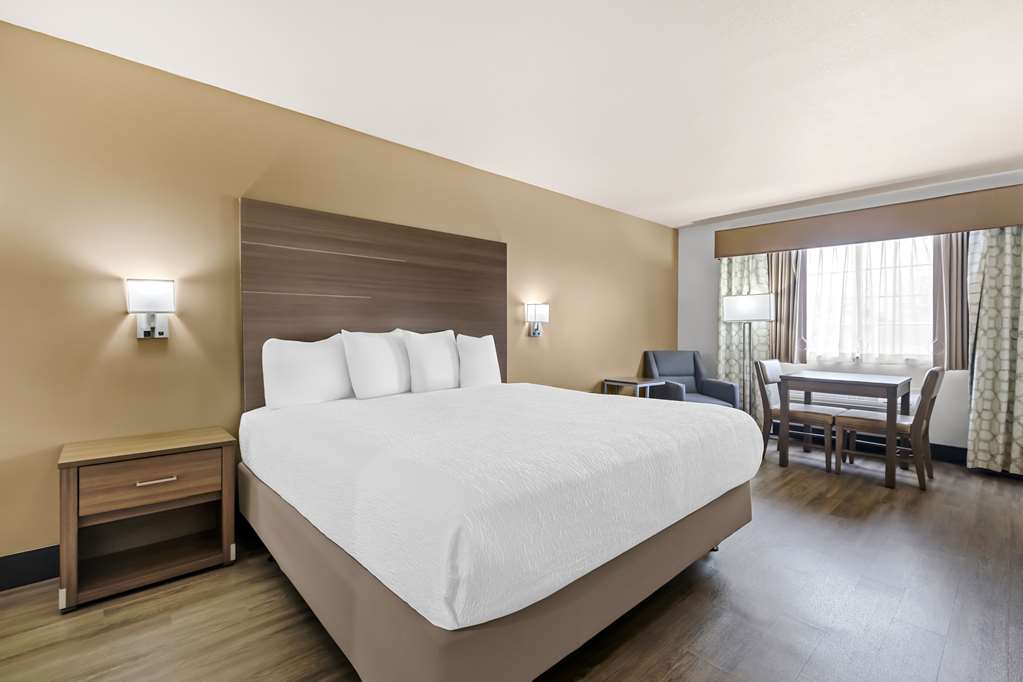 Best Western Plus Caldwell Inn & Suites - photo 34