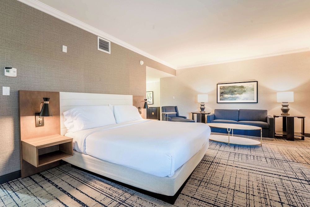 DoubleTree by Hilton South Charlotte Tyvola - photo 14