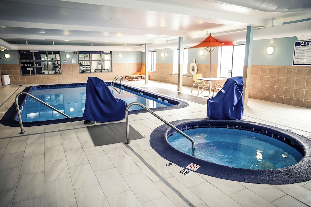 Holiday Inn Express Hotel & Suites Douglas by IHG - photo 29
