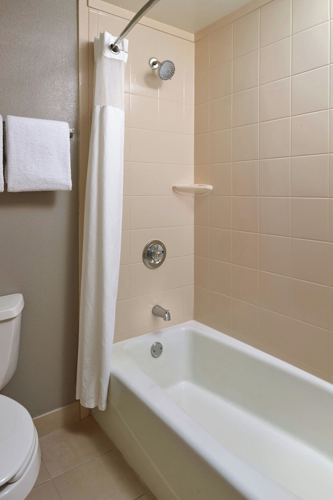 Courtyard by Marriott Baton Rouge Acadian Centre LSU Area - photo 15