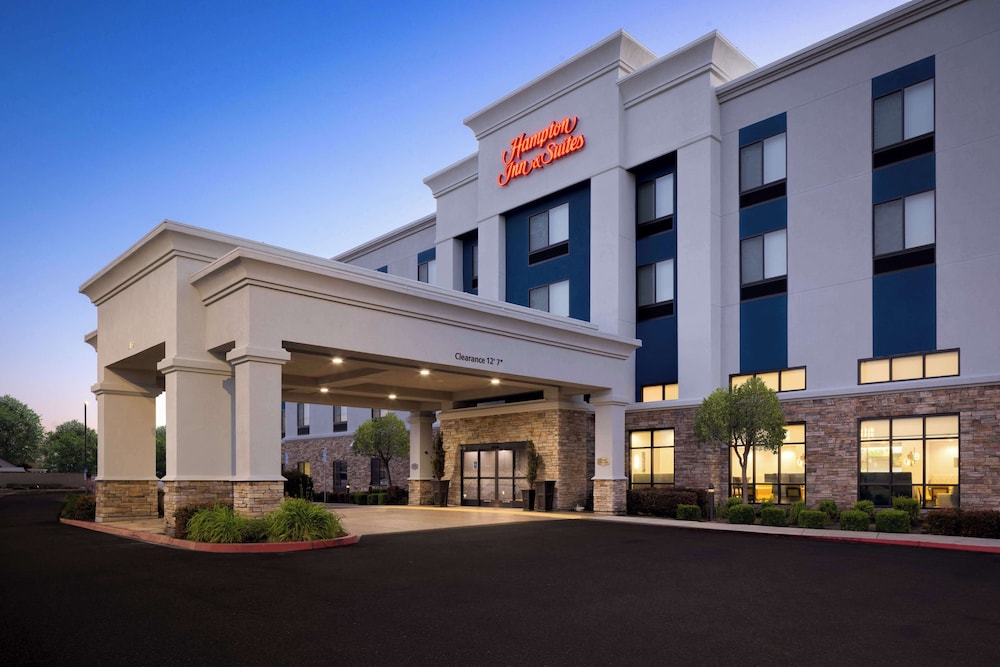 Hampton Inn & Suites Manteca - featured photo