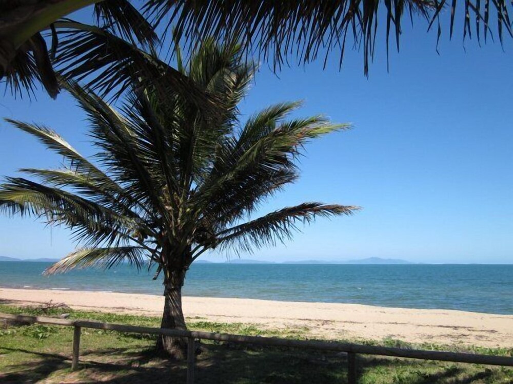 Forrest Beach Hotel — hotel in Ingham