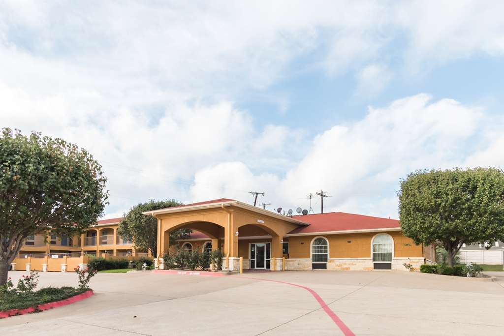 Motel6 Alvarado TX - photo 2