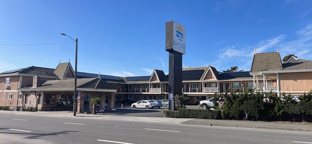 Ramada Bayside Inn & Suites Eureka - photo 23