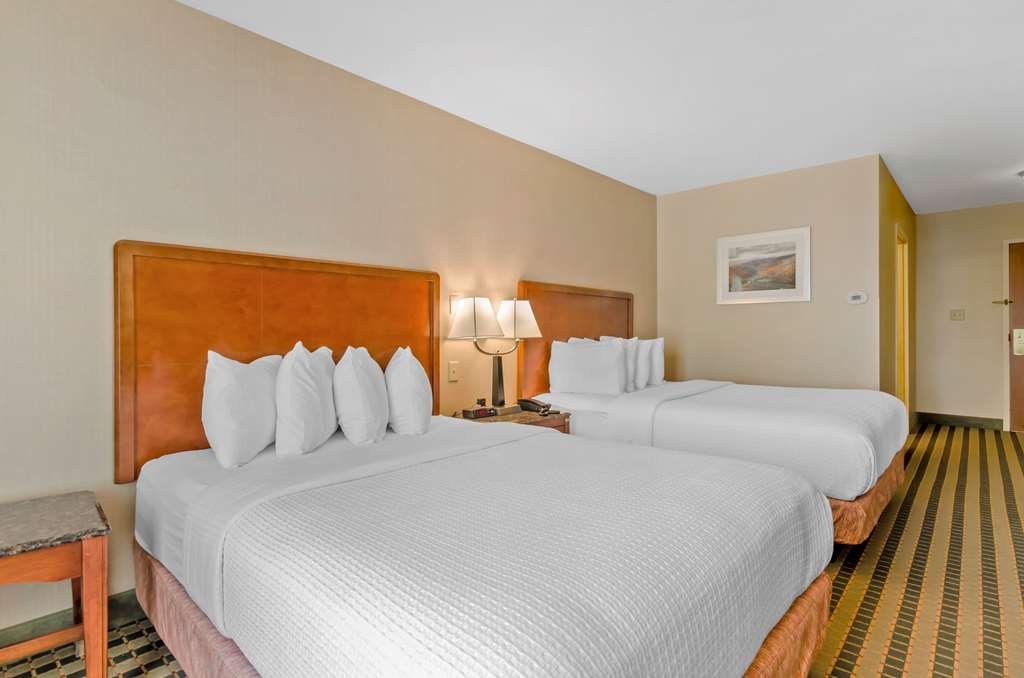 Best Western North Roanoke - photo 15
