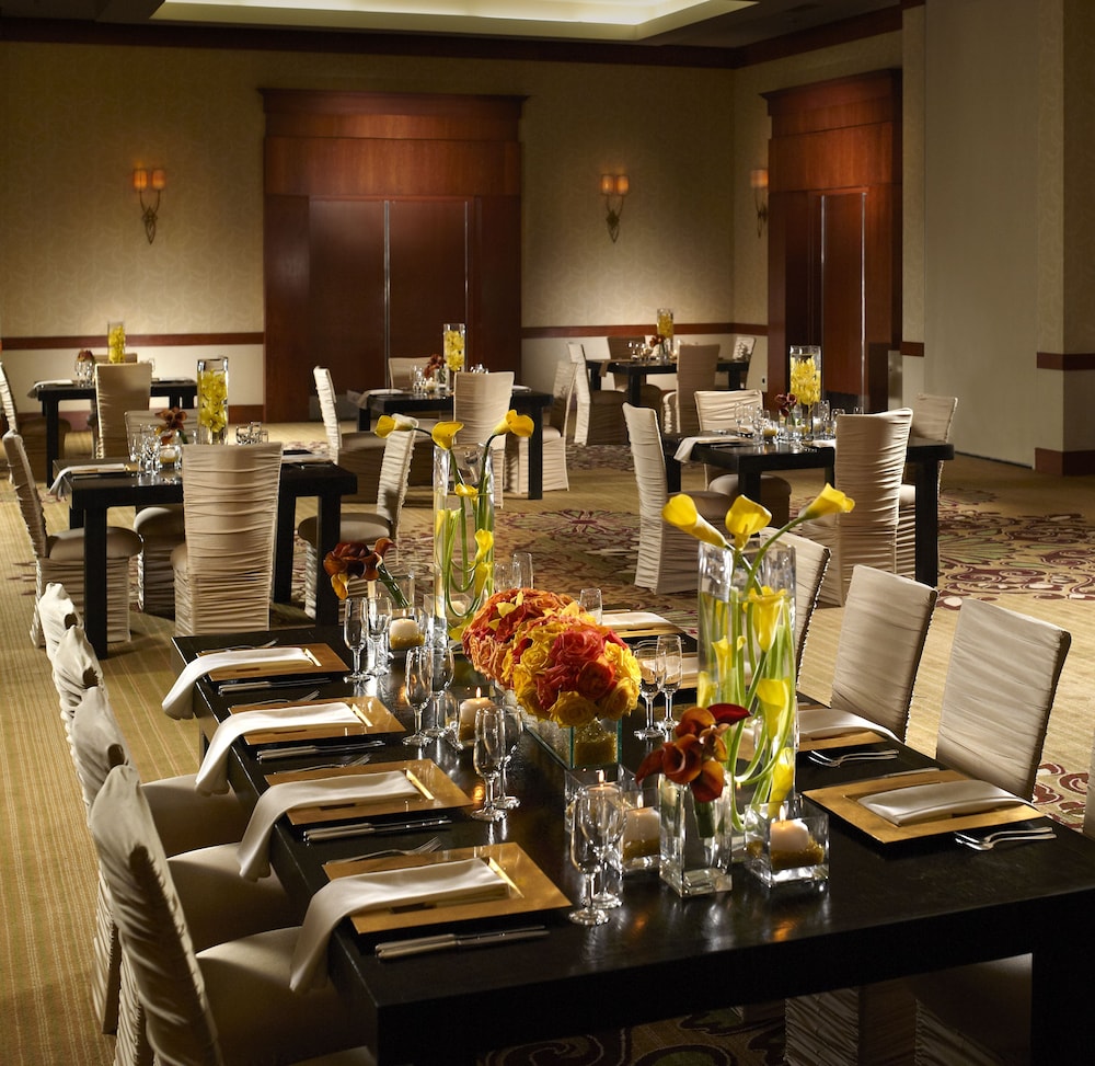 Warner Center Marriott Woodland Hills - photo 32