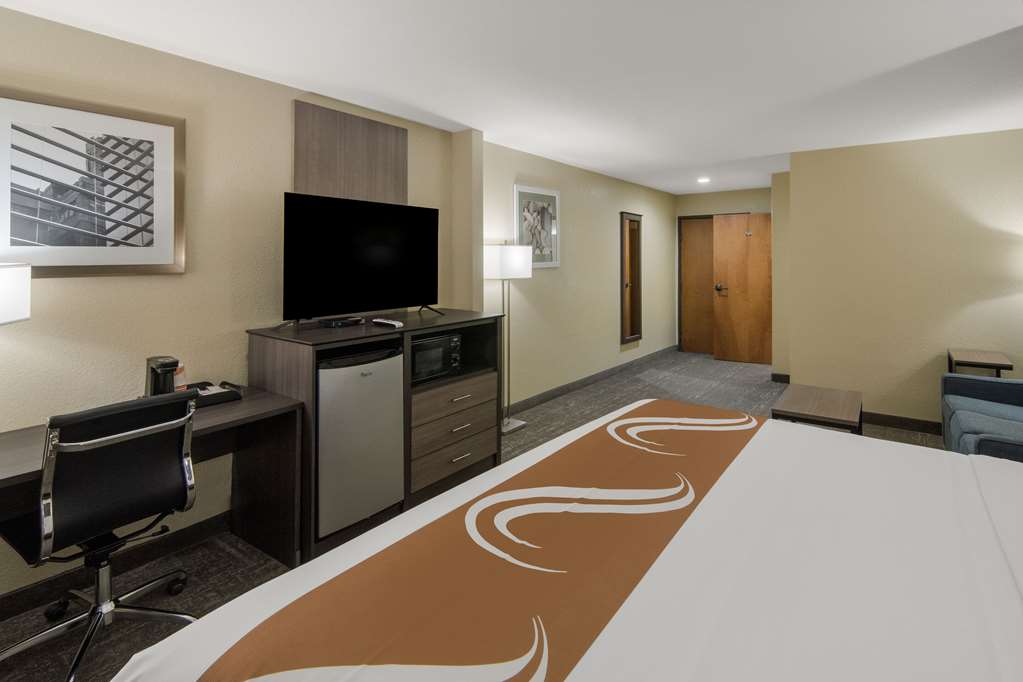 Quality Inn & Suites Roanoke Fort Worth North - photo 27