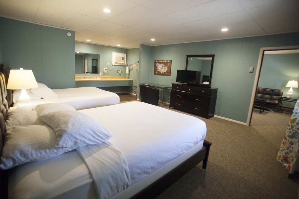 Bavarian Inn Black Hills - photo 39