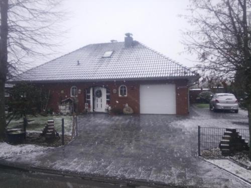 Ferienhaus Gerda — 4-Star Luxury Hotel in Osteel, Germany