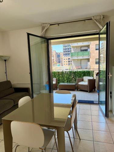 LURO Deluxe Apartments Innovazione 22 — 4-Star Luxury Hotel in Milan, Italy
