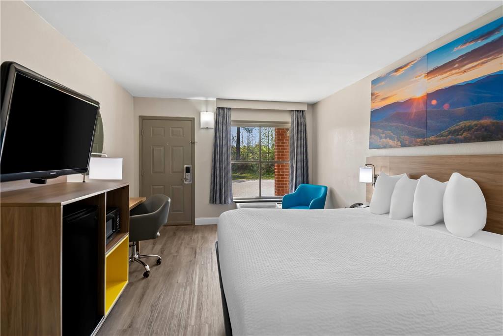 Days Inn by Wyndham Petersburg South Fort Lee - photo 27