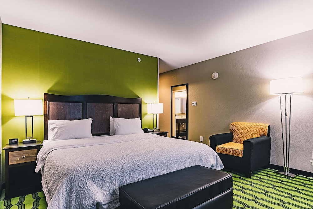 Hampton Inn Niagara Falls Blvd - photo 6