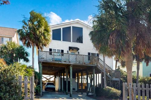 Editor’s View — Folly Beach — photo 2