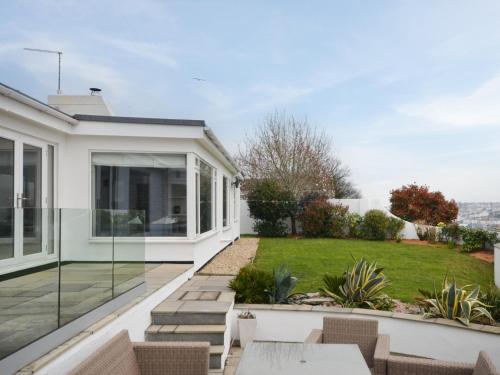 4 Bed in Brixham 76402 in Brixham, United Kingdom