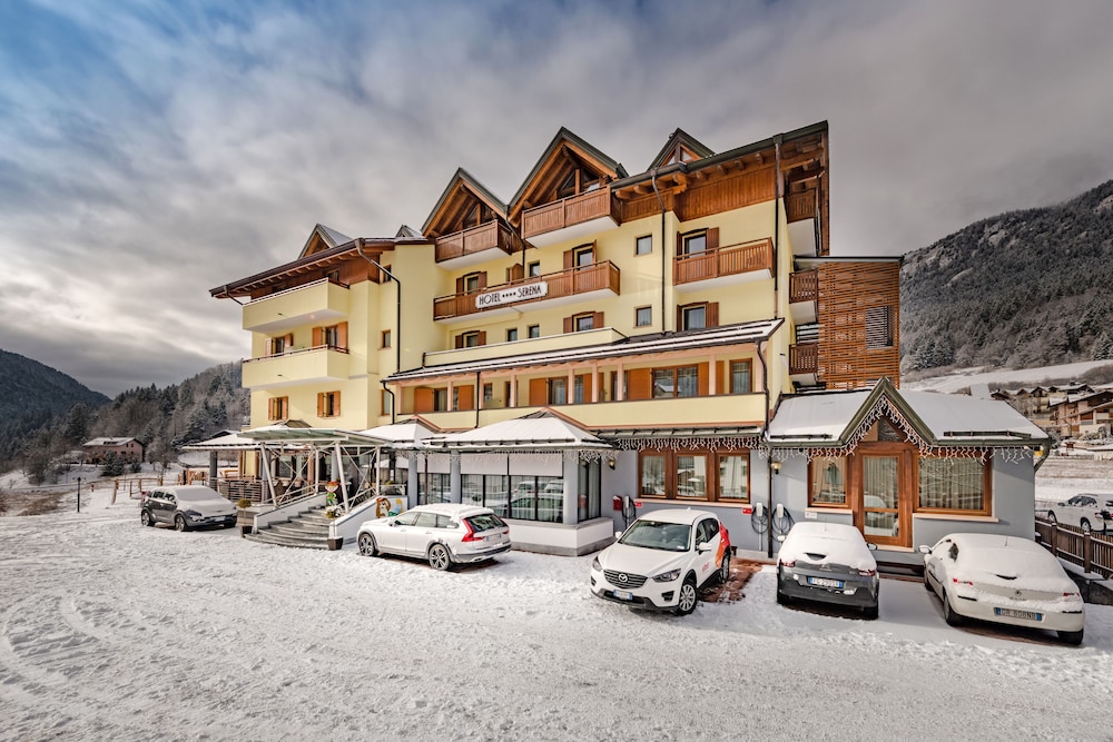 Family & Wellness Hotel Serena - carbon neutral hotel in Andalo