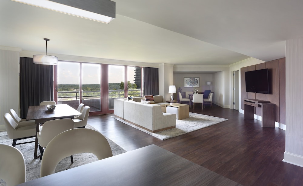 Crowne Plaza Atlanta Perimeter at Ravinia by IHG - photo 23