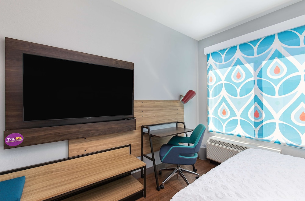 Tru by Hilton Lexington University Medical Center - photo 27