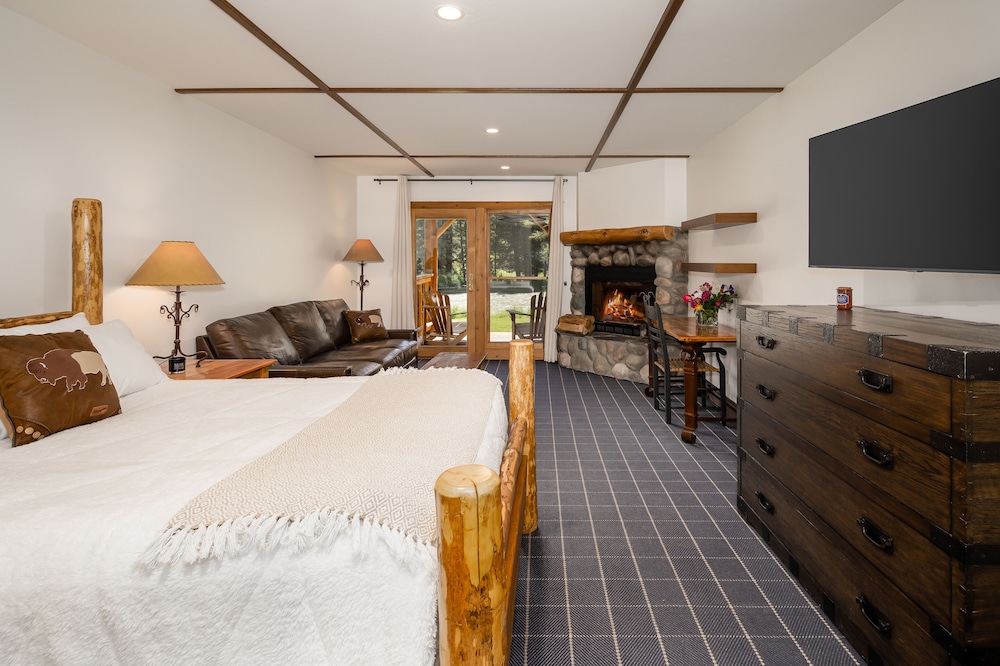 Rainbow Ranch Lodge - photo 6