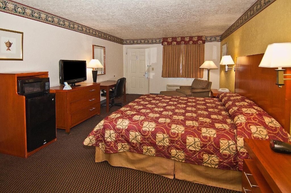 Winnie Inn Suites & RV Park - photo 13
