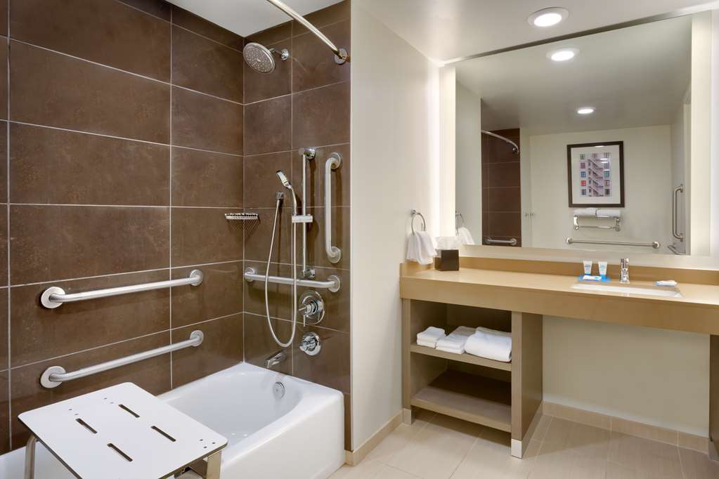 Hyatt House Portland Downtown - photo 61