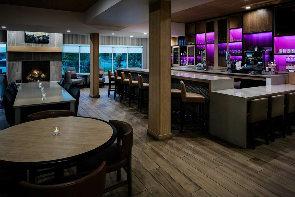 Hyatt Place Fairbanks - photo 12