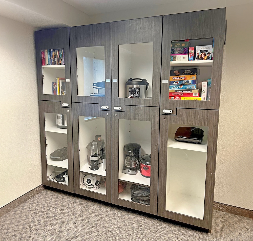 Candlewood Suites Indianapolis Downtown Medical District by IHG - photo 35