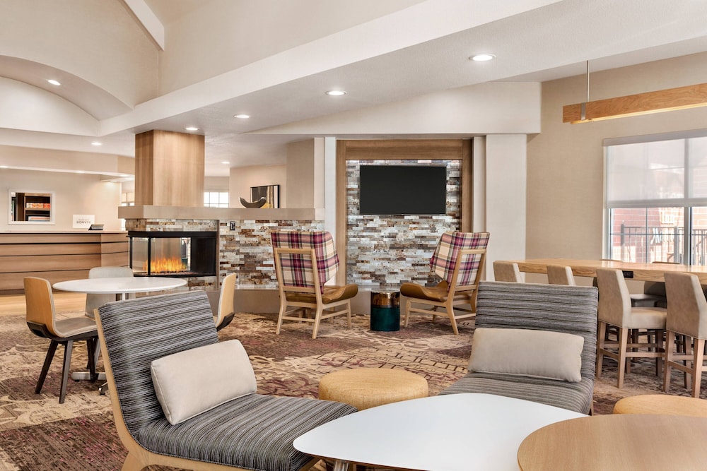 Residence Inn by Marriott Roseville - photo 3